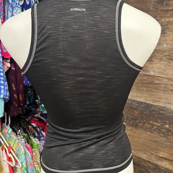 Adidas Black Sleeveless Fitted Tank Top - Picture 3 of 4